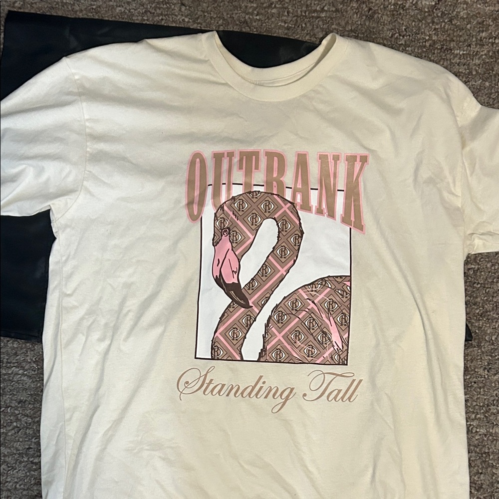 NWOT Outrank Flamingo Graphic T-Shirt